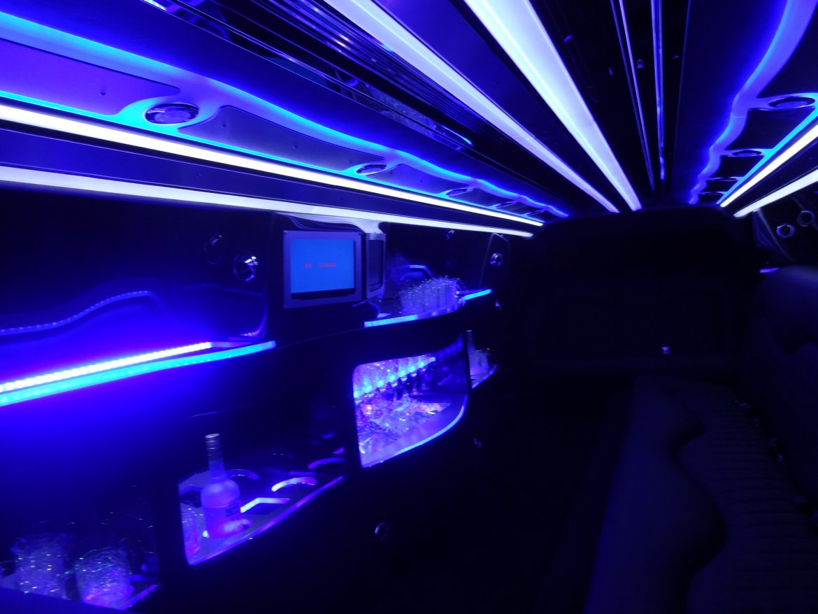 Limousine for Sale in Irvine, CA - Photo 19