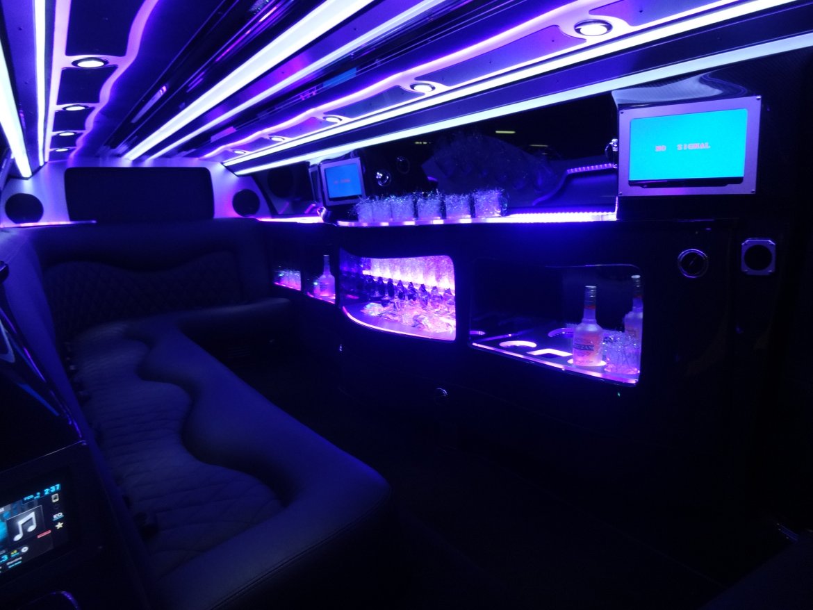 Limousine for Sale in Irvine, CA - Photo 22