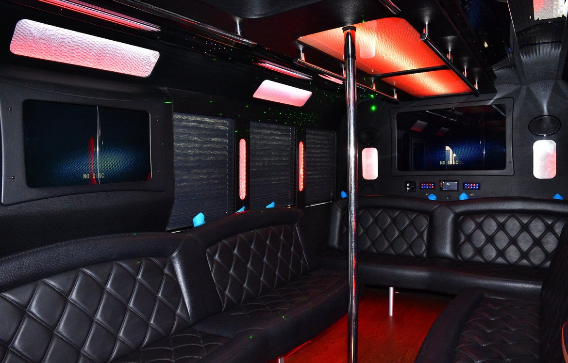 Limo Bus for Sale in Fontana, CA - Photo 10