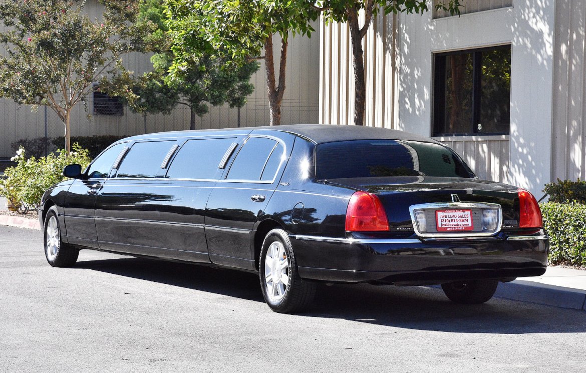 Limousine for Sale in Fontana, CA - Photo 5
