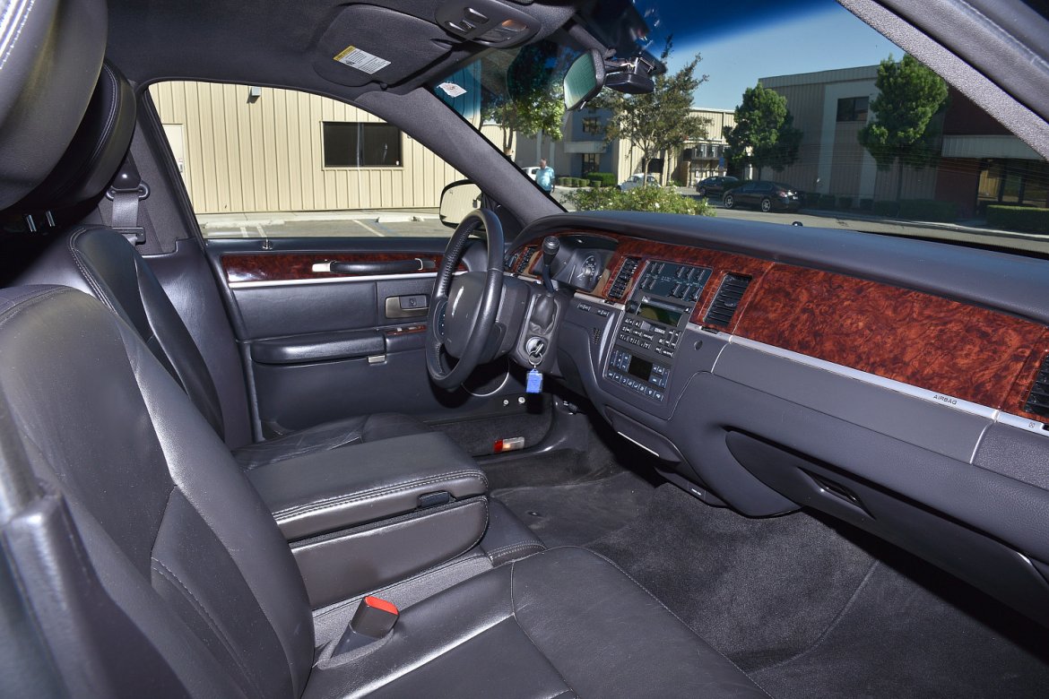 Limousine for Sale in Fontana, CA - Photo 9