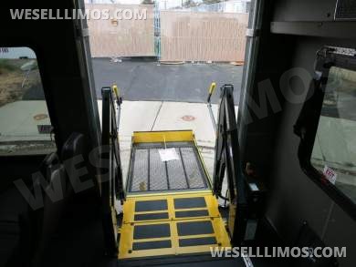 2023 Diamond Coach Ford E-450 ADA Bus - Shuttle Bus for Sale in Carson, CA - Photo 13