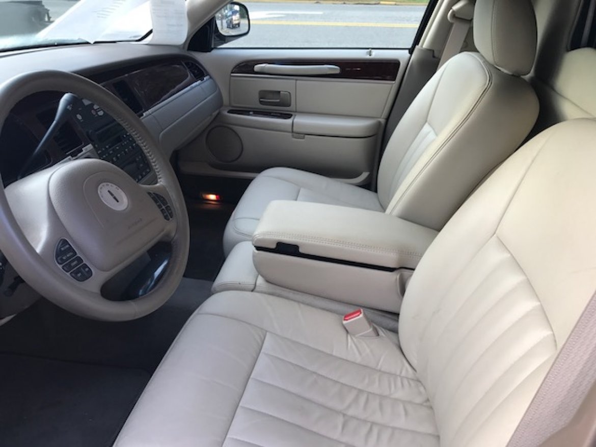 Limousine for Sale in Caldwell, NJ - Photo 4