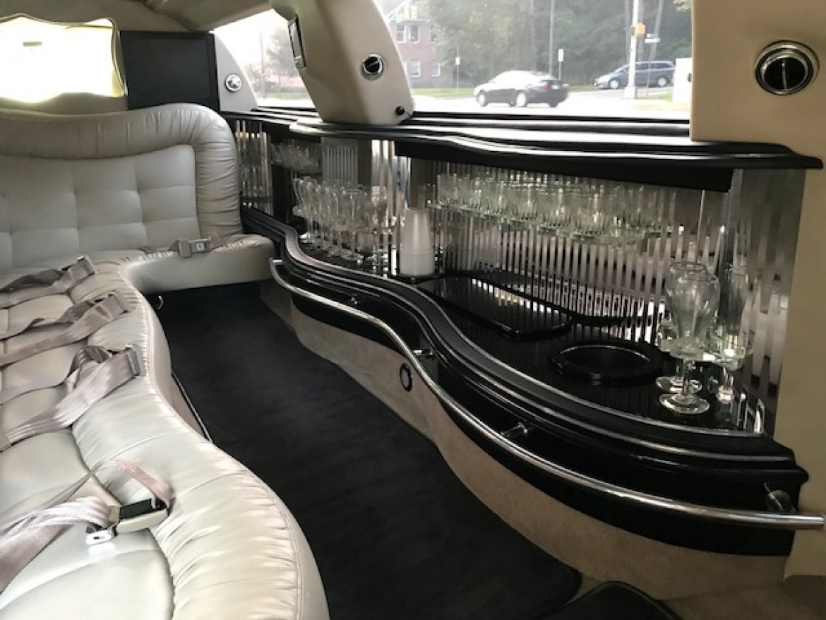 Limousine for Sale in Caldwell, NJ - Photo 7