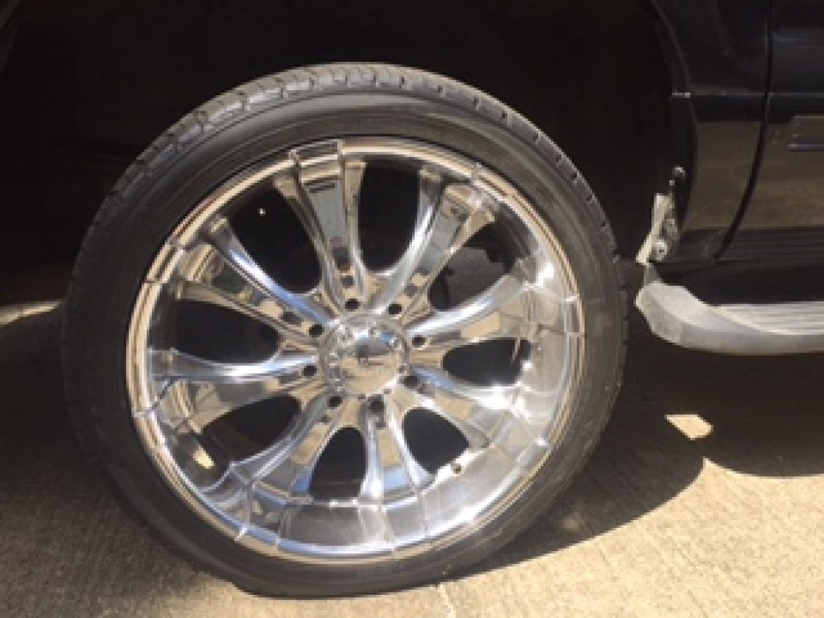 SUV for Sale in Beaumont, TX - Photo 6