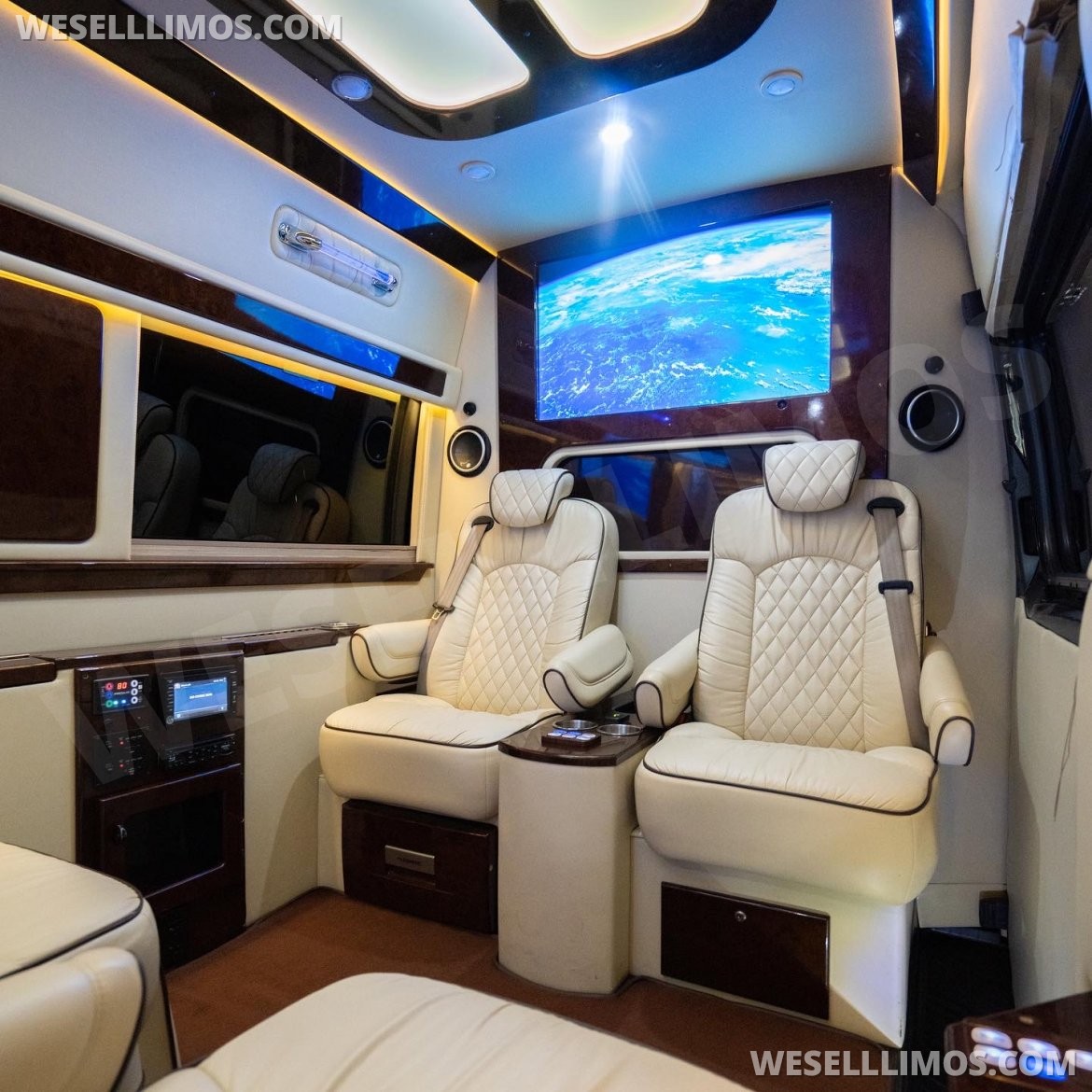 Sprinter for Sale in Miami, FL - Photo 3