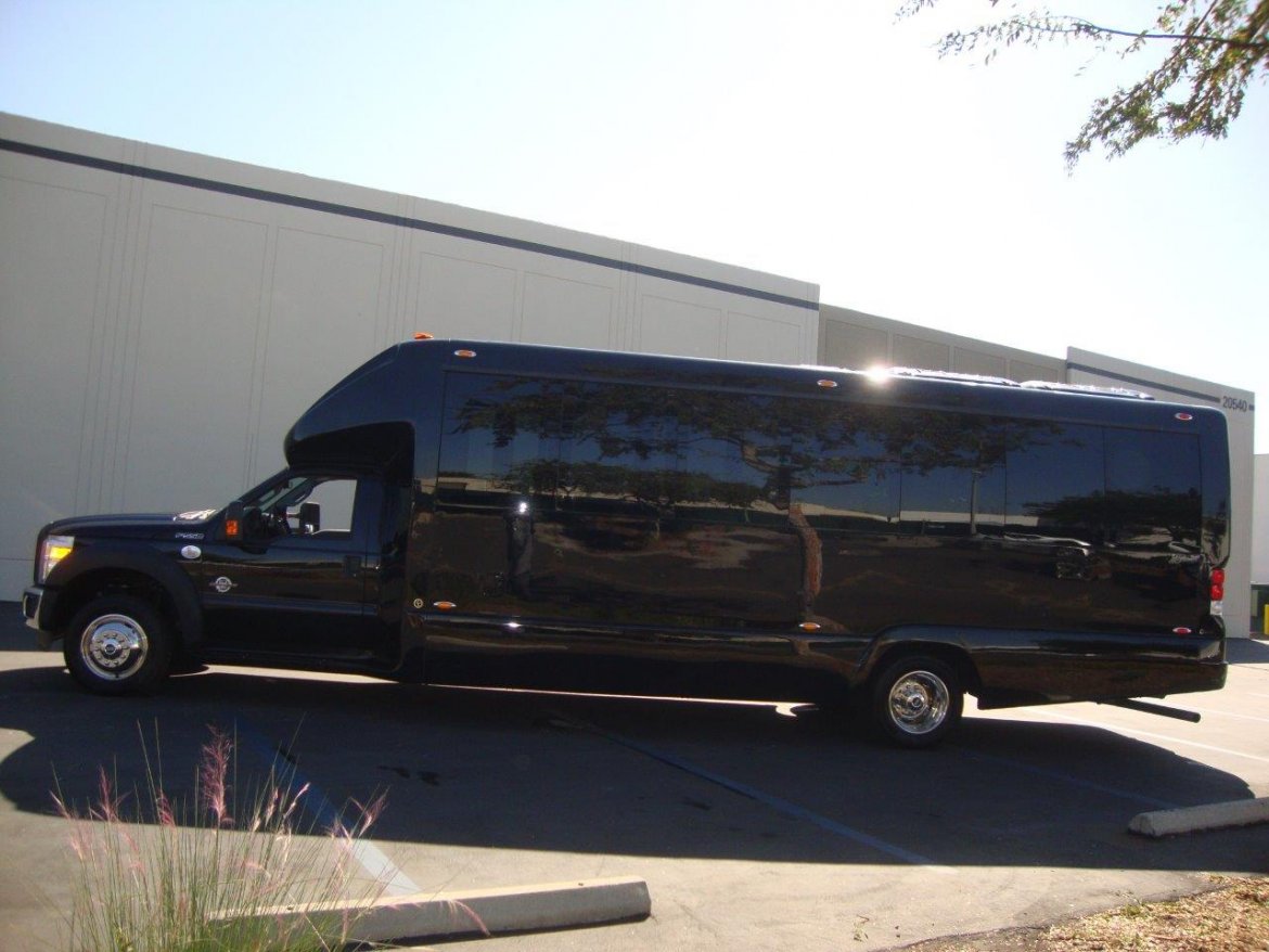 Shuttle Bus for Sale in Carson, CA - Photo 8