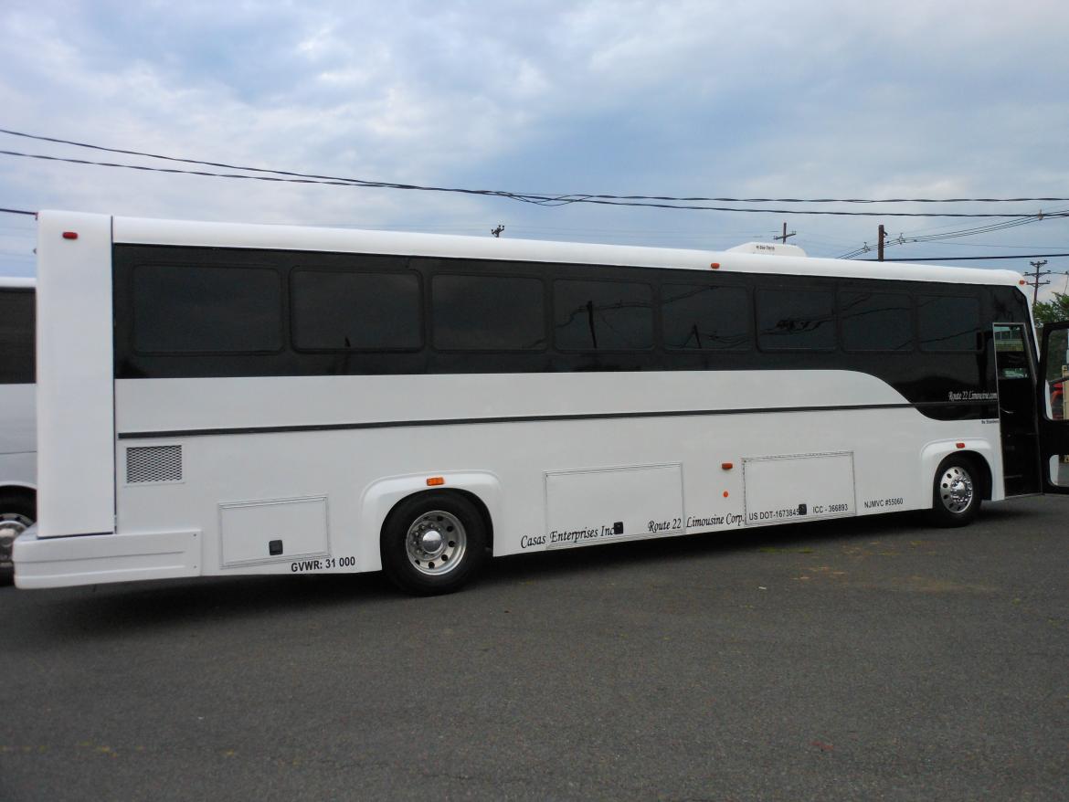 Limo Bus for Sale in Hillside, NJ - Photo 3
