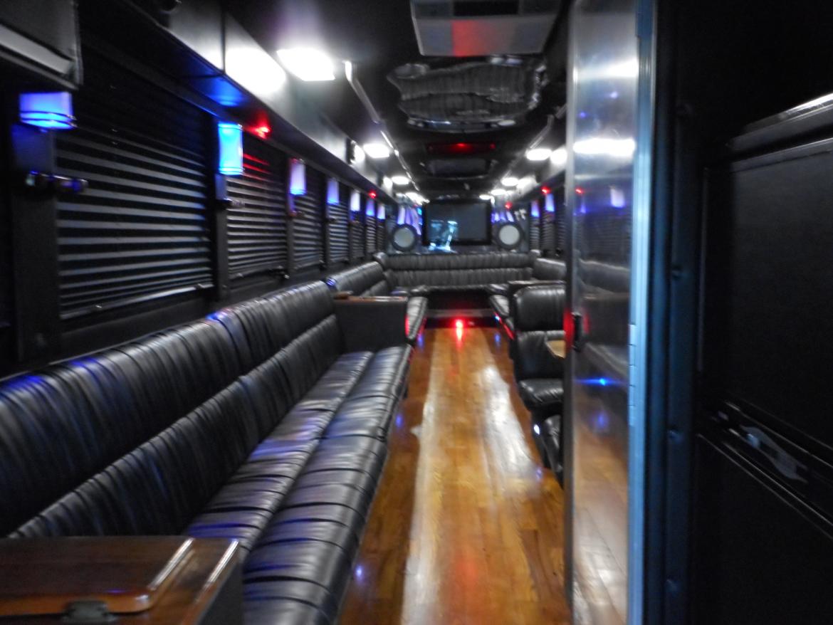 Limo Bus for Sale in Hillside, NJ - Photo 13