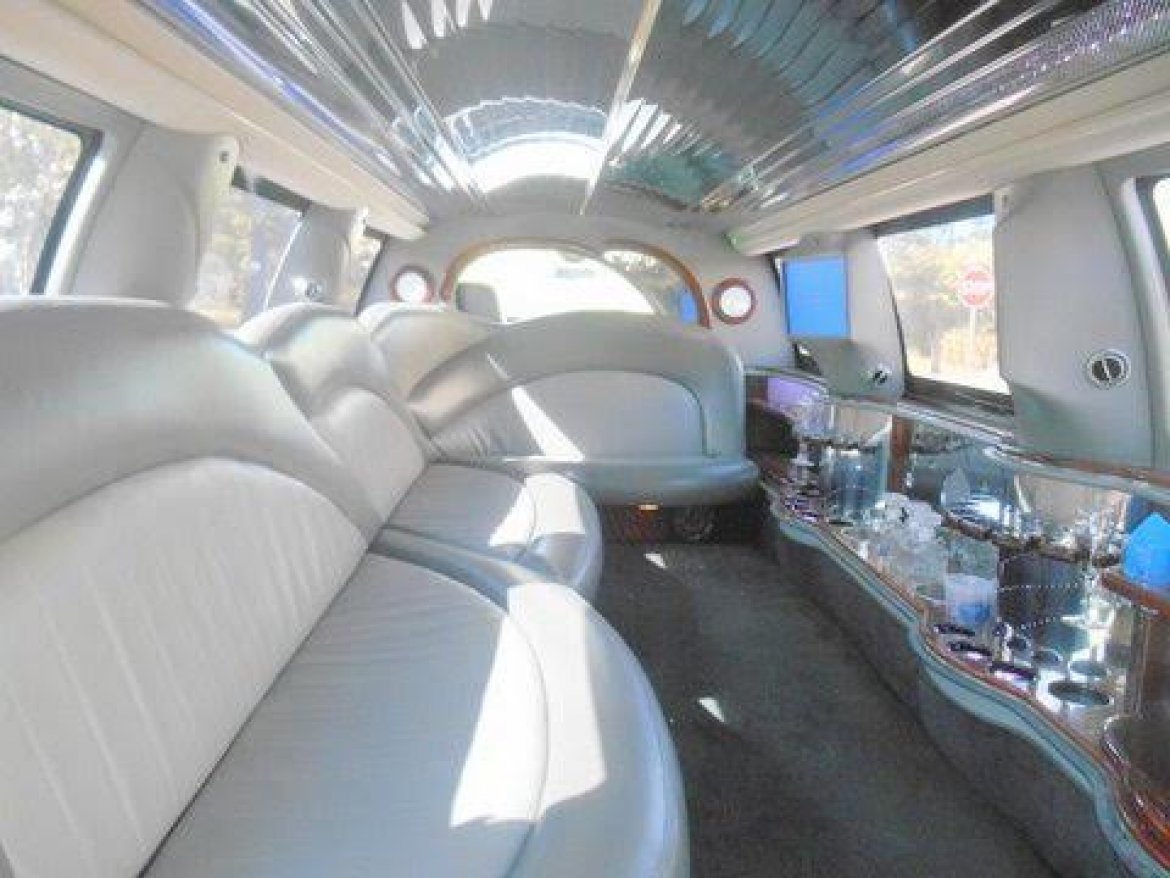 SUV Stretch for Sale in Tampa, FL - Photo 11