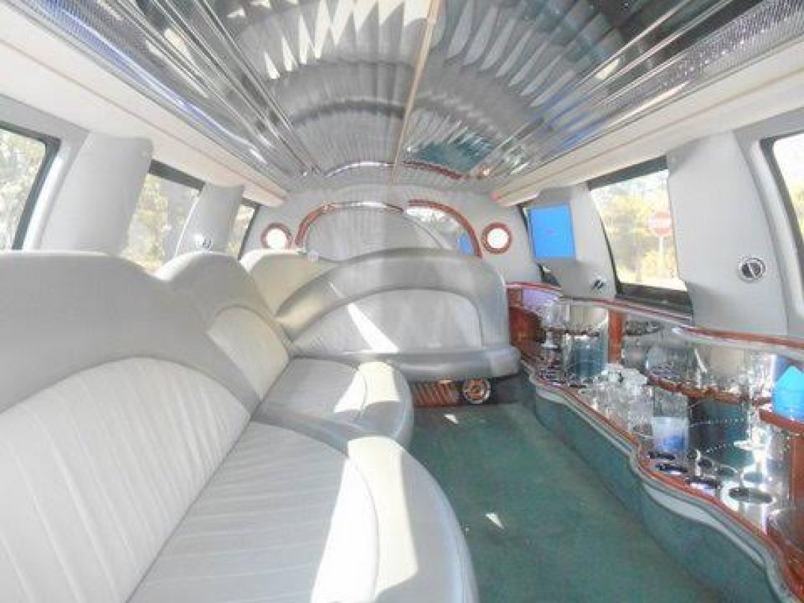 SUV Stretch for Sale in Tampa, FL - Photo 12