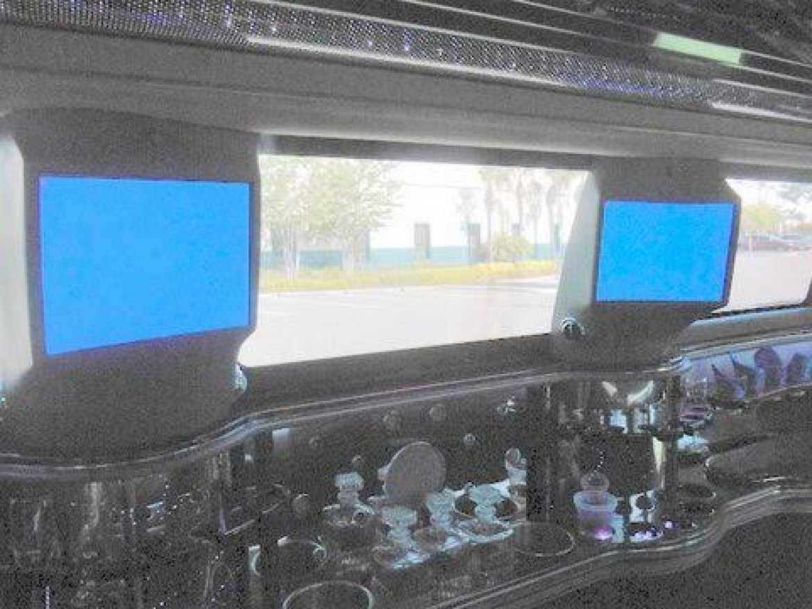 SUV Stretch for Sale in Tampa, FL - Photo 15