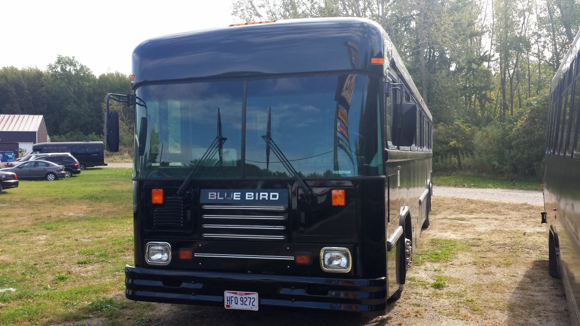Limo Bus for Sale in Amherst, OH - Photo 29