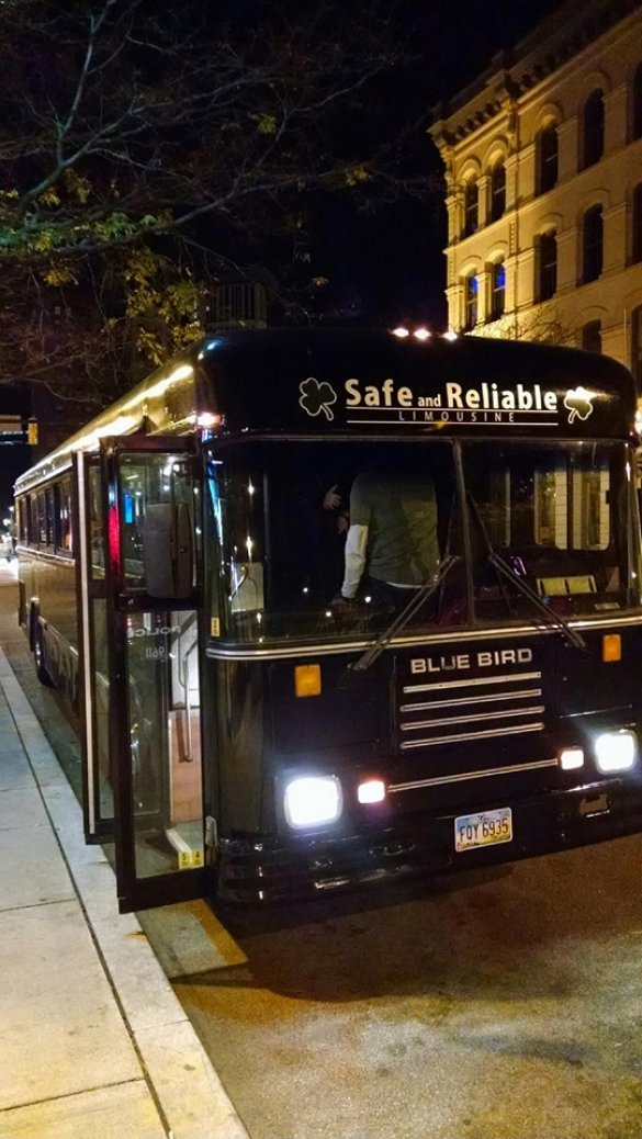 1996 Blue Bird Limo Bus Limo Bus for Sale in Amherst, OH - Photo 2