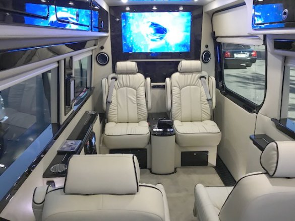 2017 Mercedes-Benz Sprinter 2500 Sprinter for Sale in Oaklyn, NJ - Photo 2