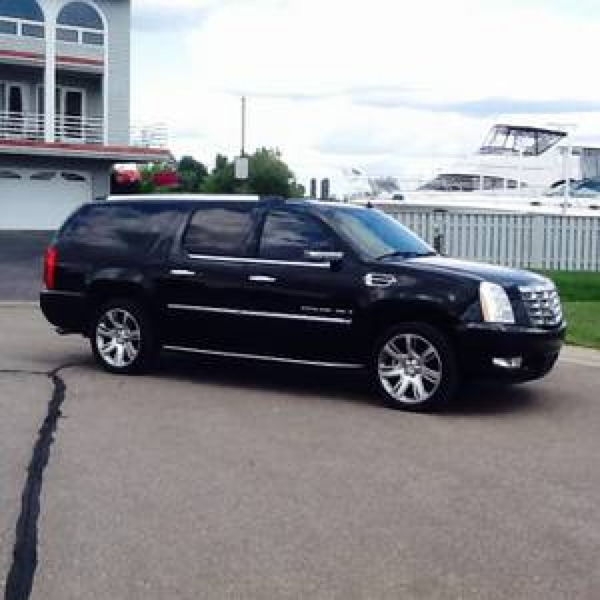CEO SUV Mobile Office for Sale in Romulus, MI - Photo 11
