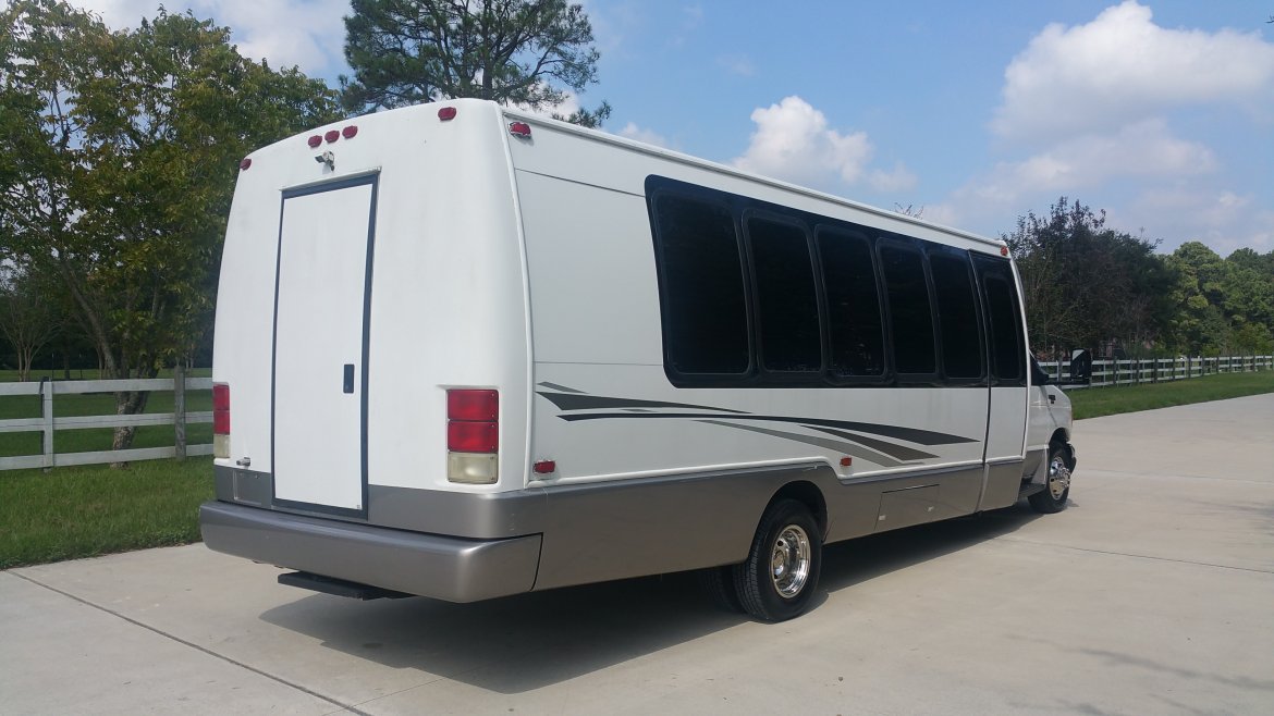 Limo Bus for Sale in Houston, TX - Photo 8
