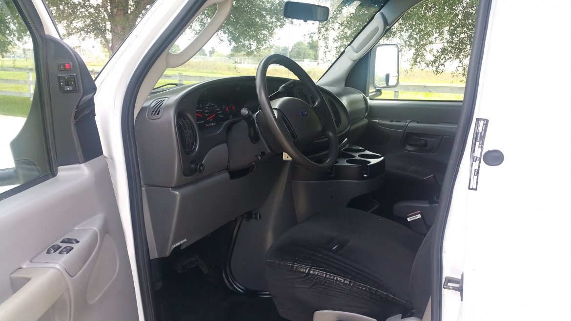 Limo Bus for Sale in Houston, TX - Photo 10