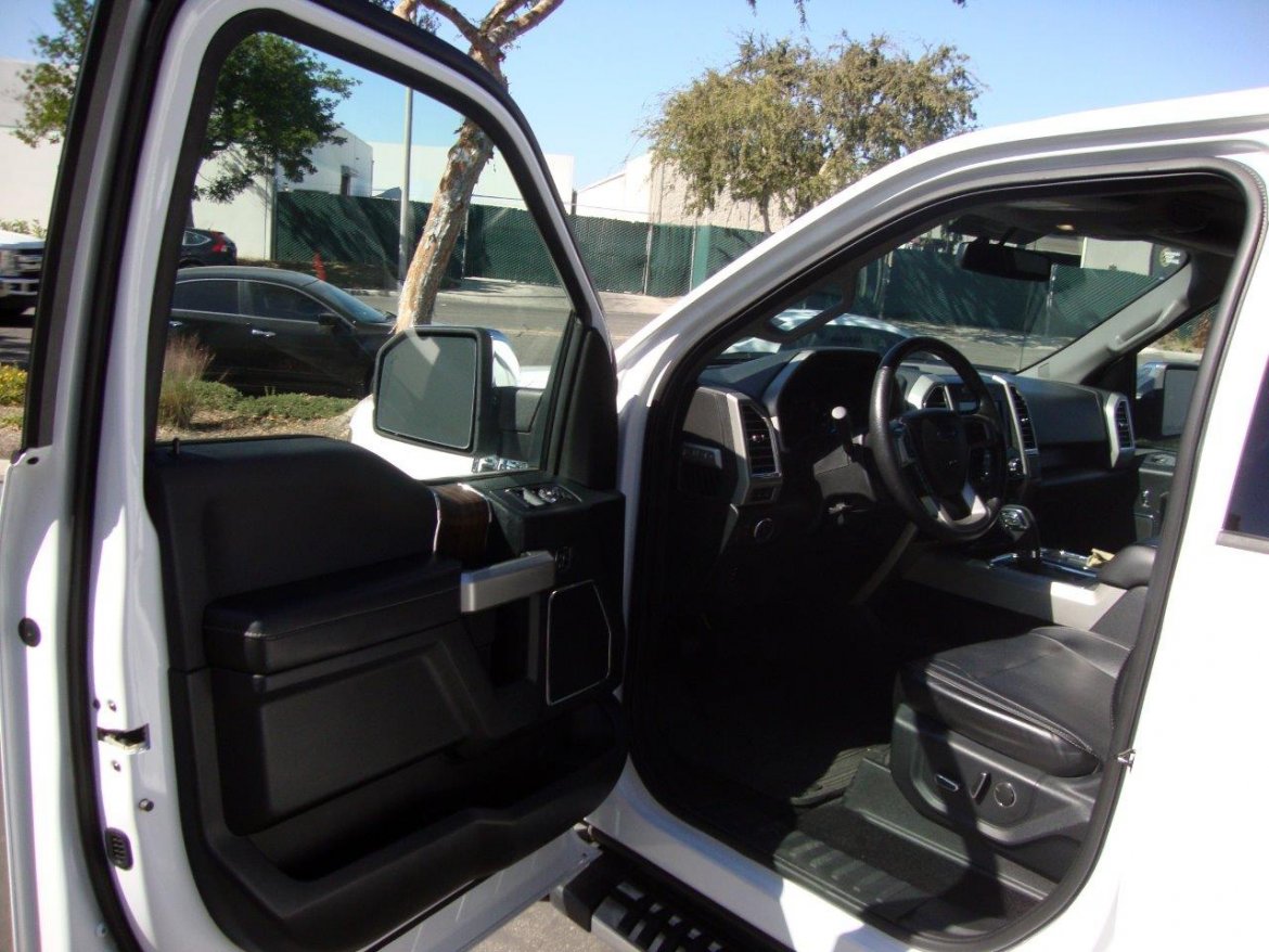 Truck for Sale in Carson, CA - Photo 14
