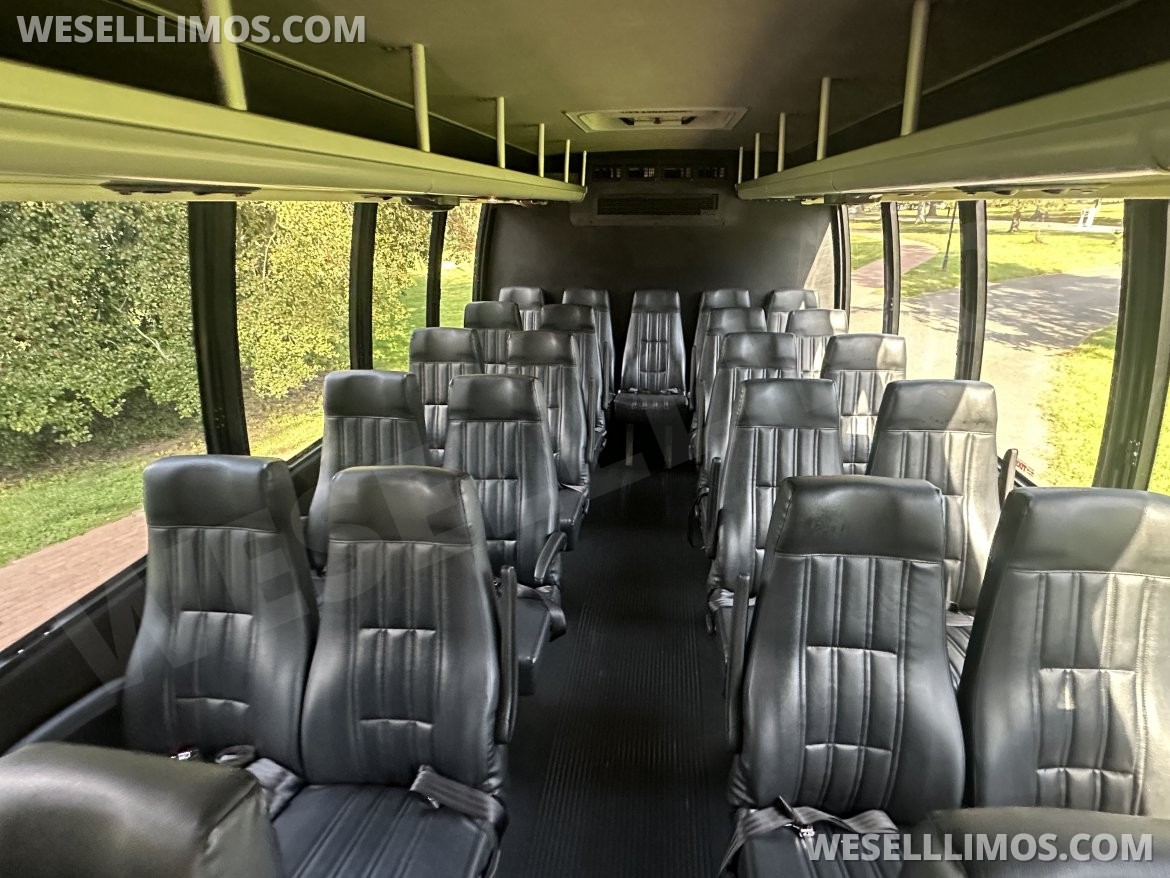 Shuttle Bus for Sale in Morganville, NJ - Photo 9