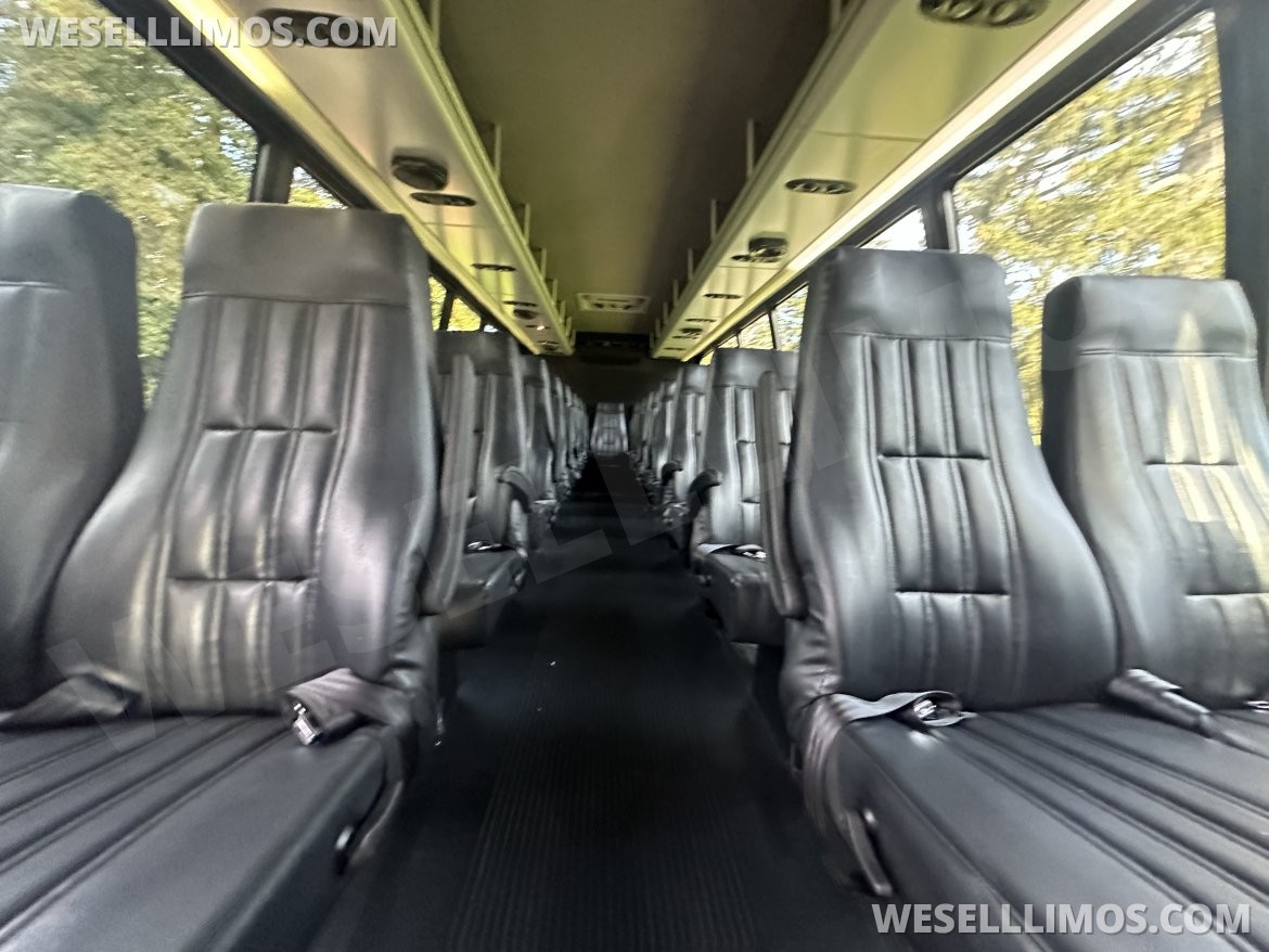 Shuttle Bus for Sale in Morganville, NJ - Photo 16