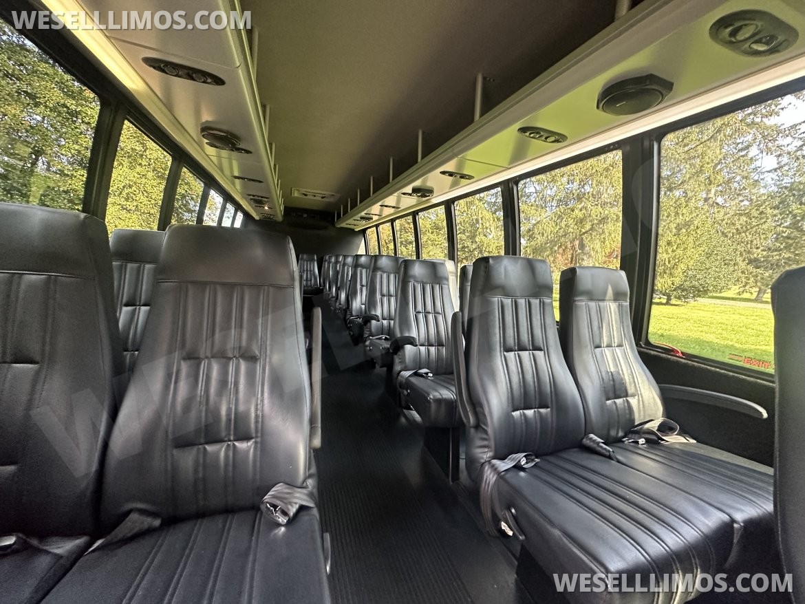 Shuttle Bus for Sale in Morganville, NJ - Photo 17