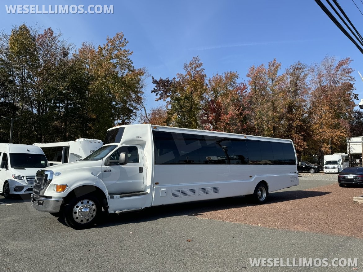 Shuttle Bus for Sale in Morganville, NJ - Photo 2