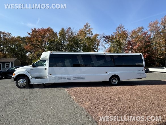 2013 Ford F-650 36 Passenger Shuttle Bus for Sale in Morganville, NJ - Photo 3