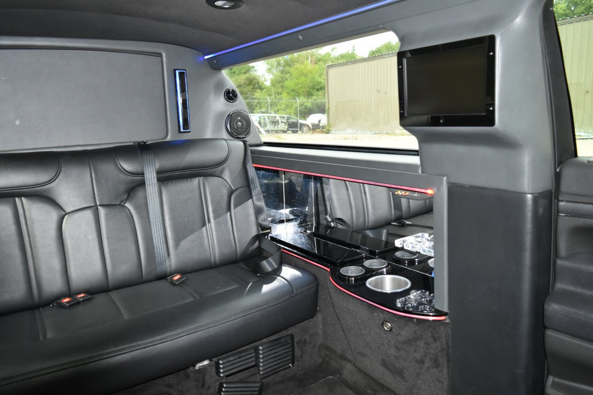 Limousine for Sale in Haverhill, MA - Photo 2