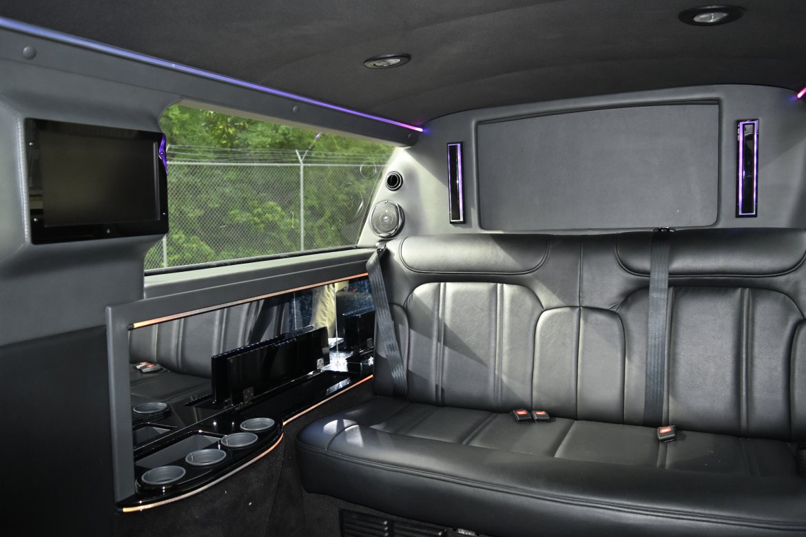 Limousine for Sale in Haverhill, MA - Main Photo
