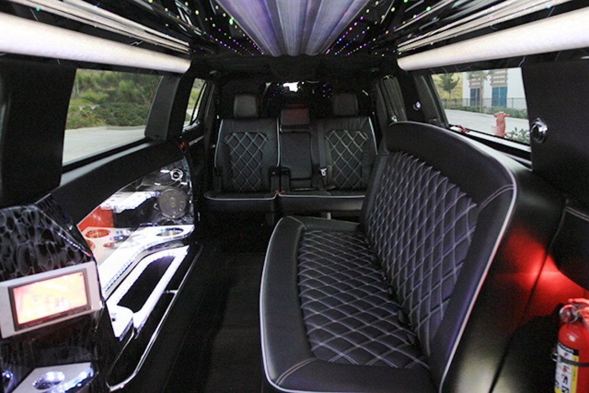 Limousine for Sale in Oaklyn, NJ - Photo 28