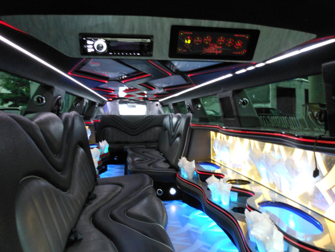 Limousine for Sale in Hilside, NJ - Photo 14