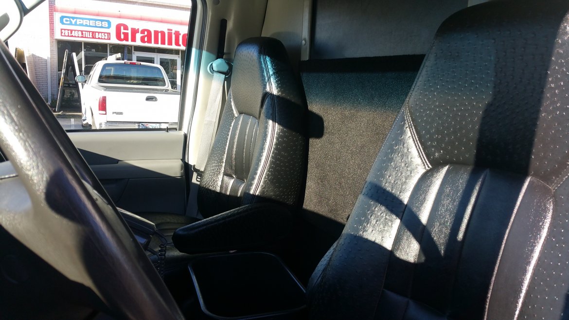 Limo Bus for Sale in Houston, TX - Photo 13