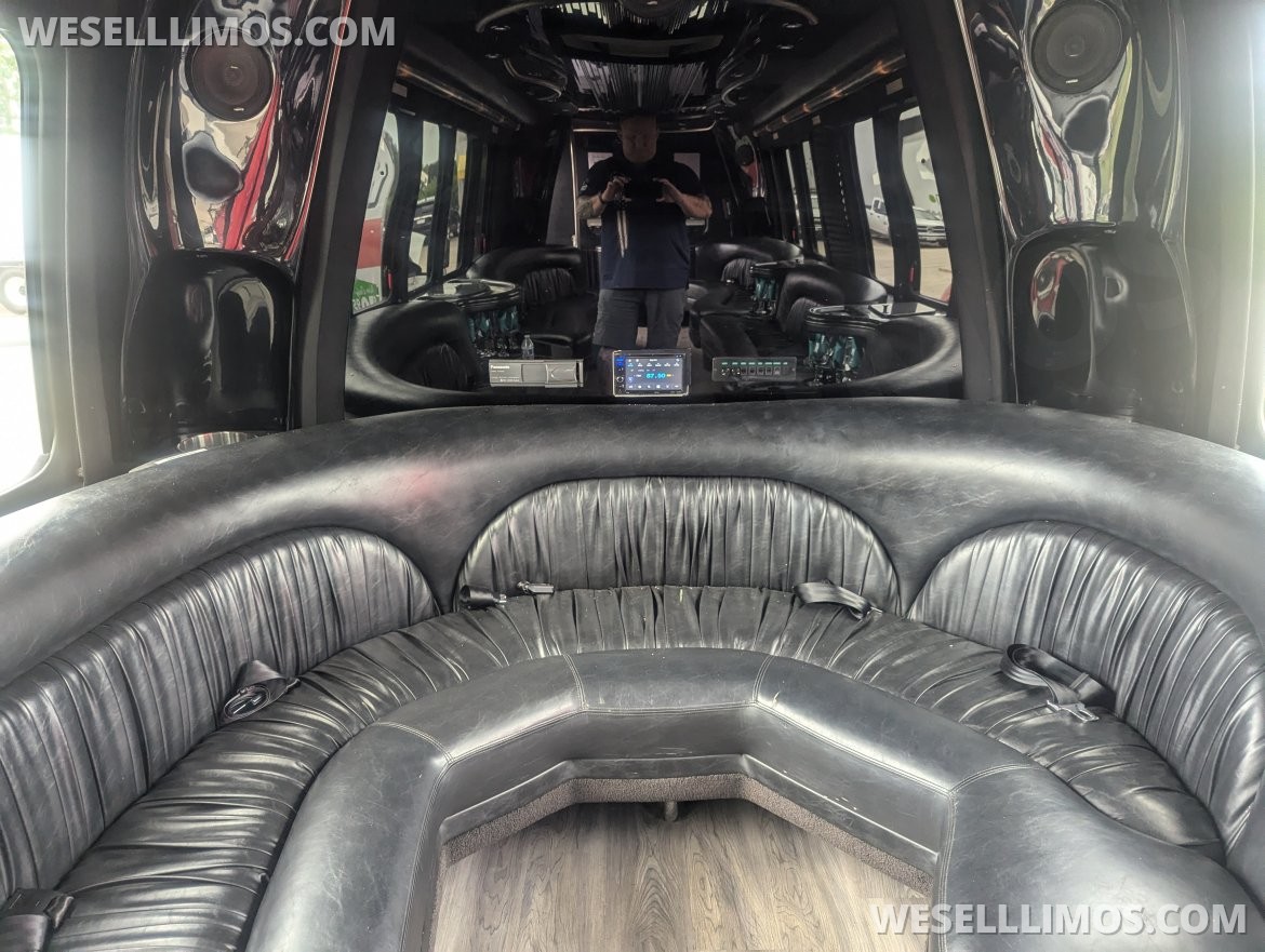 Limo Bus for Sale in Kyle, TX - Photo 16