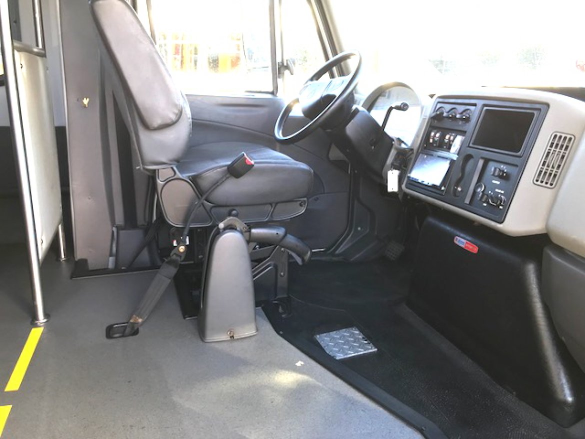 Shuttle Bus for Sale in Oaklyn, NJ - Photo 8