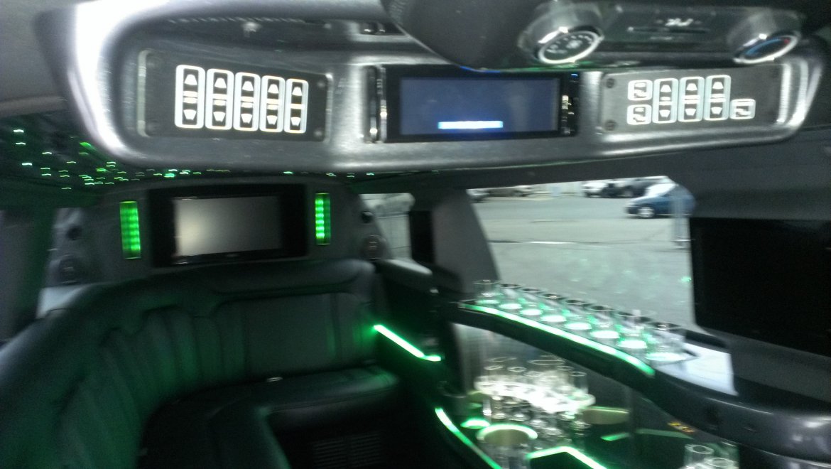 Limousine for Sale in Fall River, MA - Photo 8