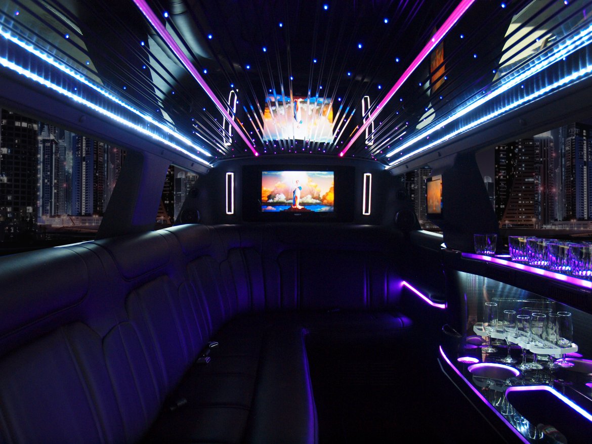 Limousine for Sale in Fall River, MA - Photo 9