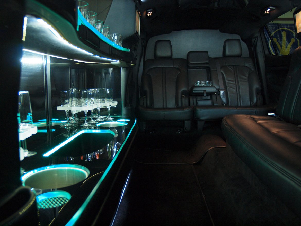 Limousine for Sale in Fall River, MA - Photo 19