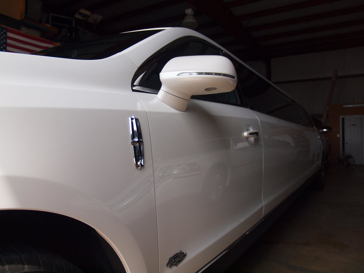 Limousine for Sale in Fall River, MA - Photo 21