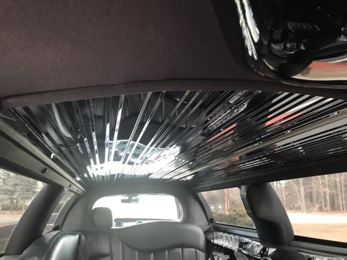 Limousine for Sale in WINDHAM, NH - Photo 5
