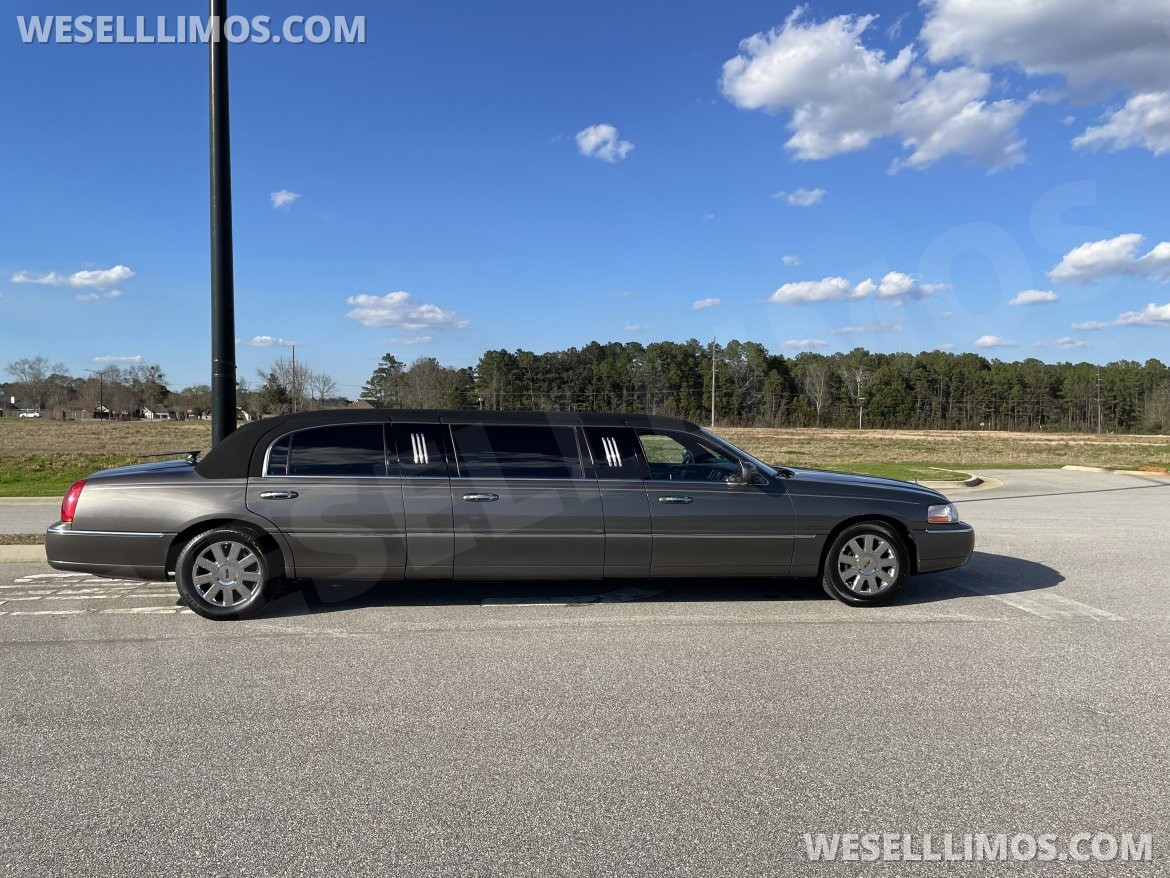 Limousine for Sale in Daphne, AL - Photo 3