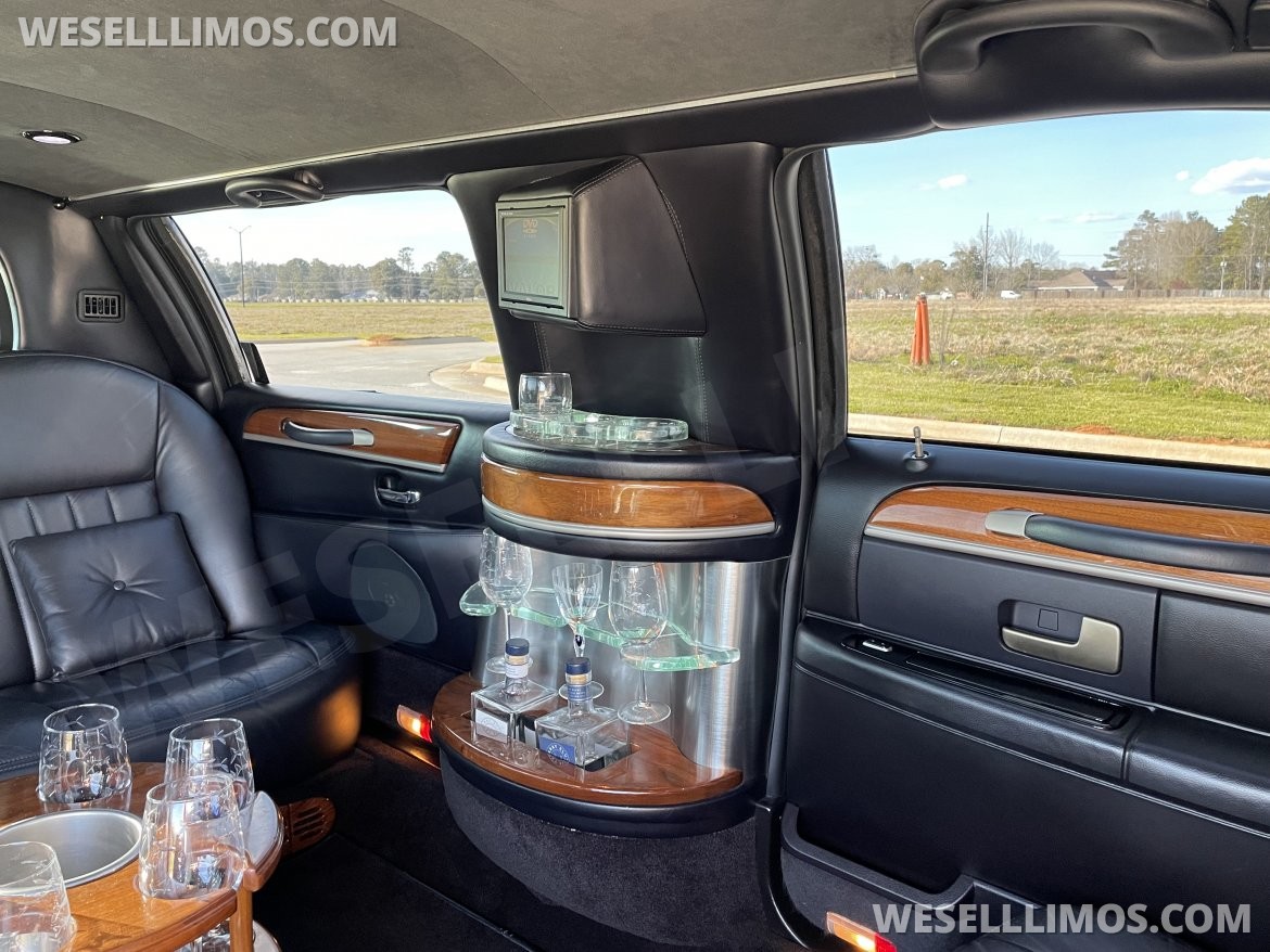 Limousine for Sale in Daphne, AL - Photo 15