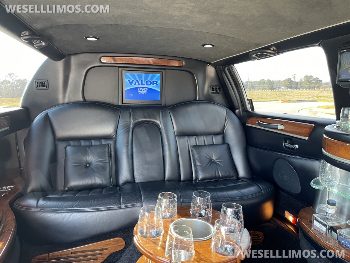 Limousine for Sale in Daphne, AL - Photo 17
