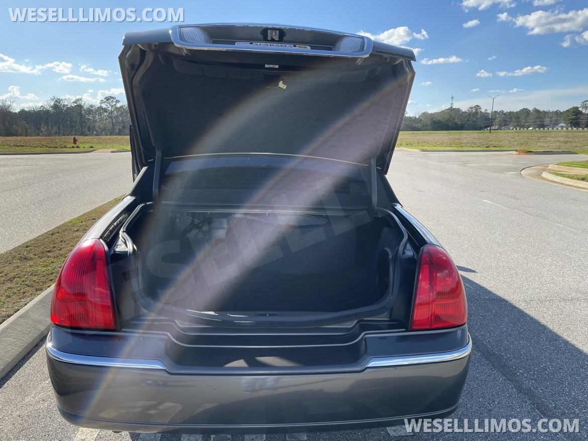 Limousine for Sale in Daphne, AL - Photo 21