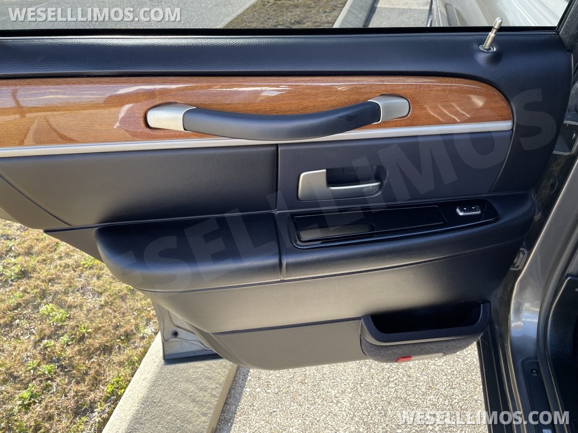 Limousine for Sale in Daphne, AL - Photo 24