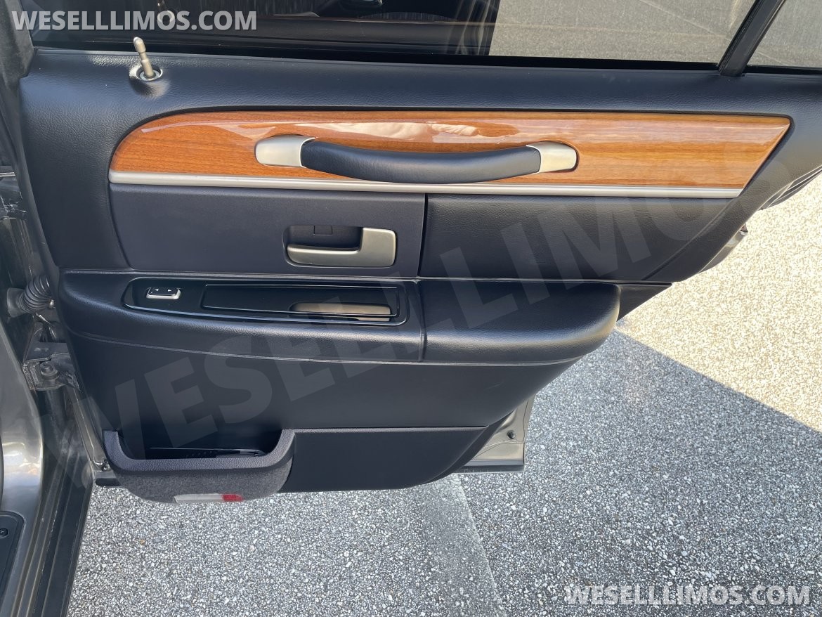 Limousine for Sale in Daphne, AL - Photo 25