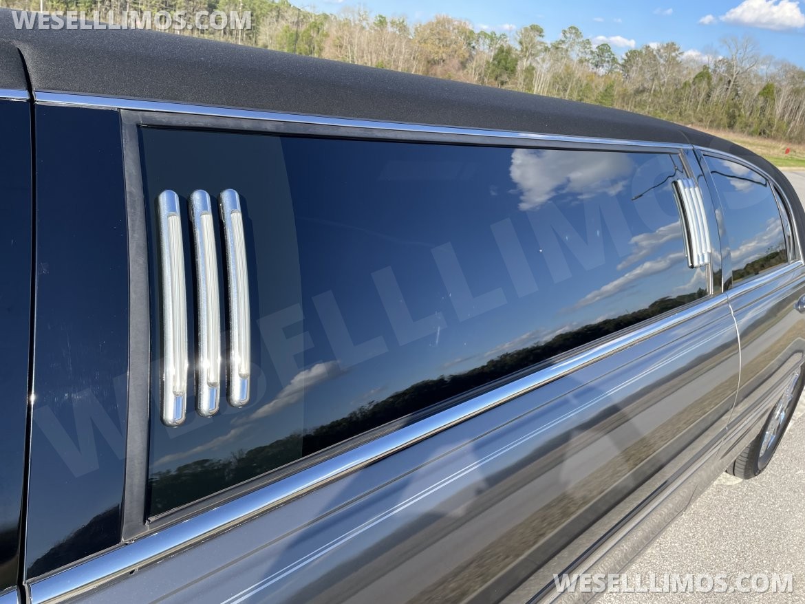 Limousine for Sale in Daphne, AL - Photo 31