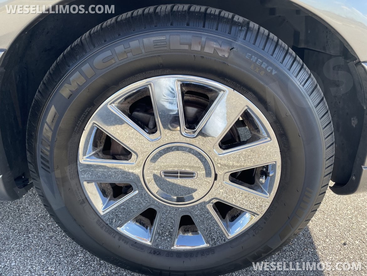Limousine for Sale in Daphne, AL - Photo 32