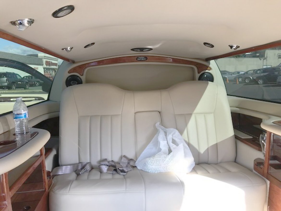 Limousine for Sale in Oaklyn, NJ - Photo 22