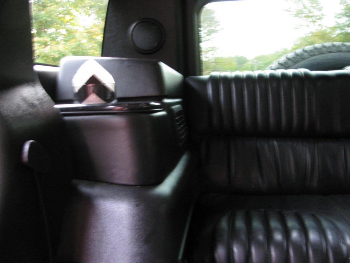 SUV Stretch for Sale in Nashville, TN - Photo 14